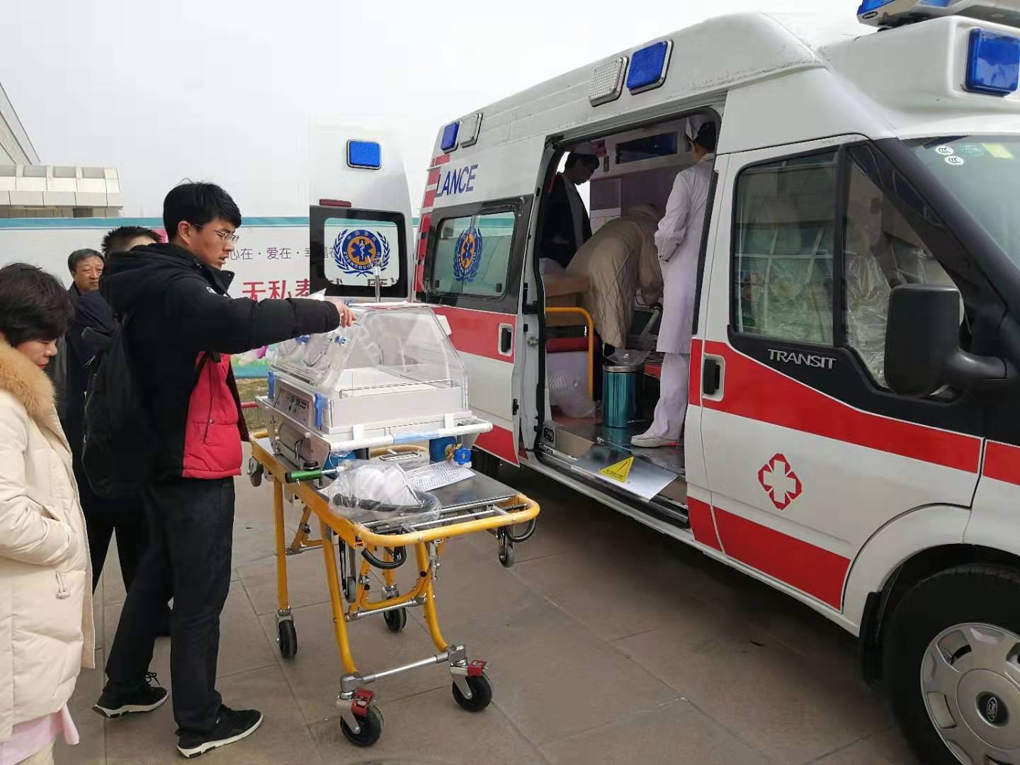 道真救护车转院
